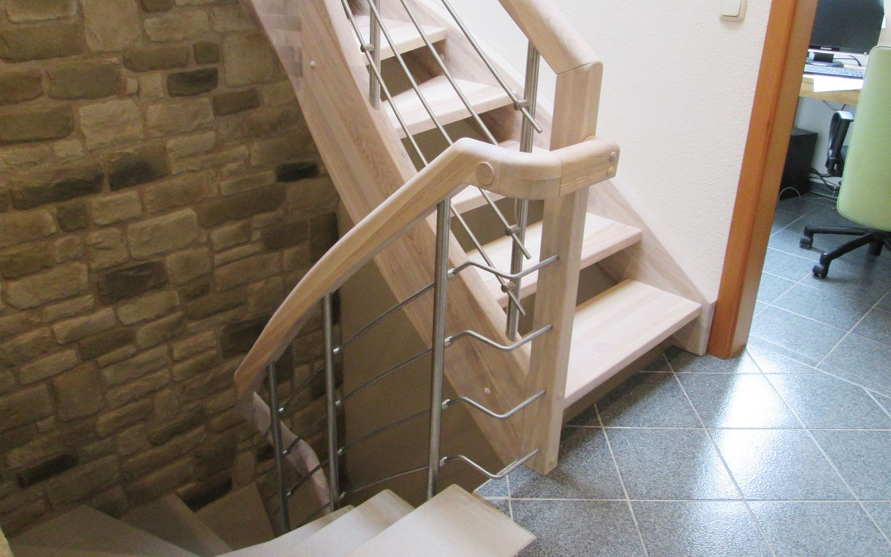 Pufall Treppen | Holztreppen Treppenhandel